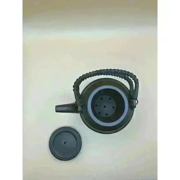 Ti Liang Pot Clay Tea Pot - Picture 4 of 7